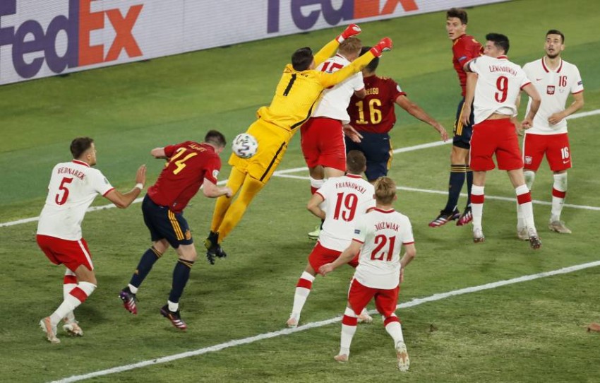 “يورو 2020”: ليفاندوفسكي يهدي بولندا تعادلاً ثميناً مع إسبانيا