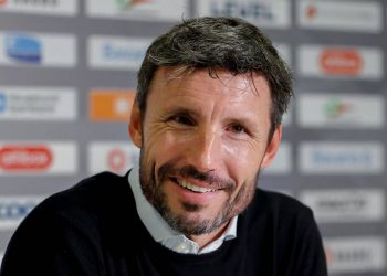 الهولندي فان بومل يتولى تدريب فولفسبورغ الألماني