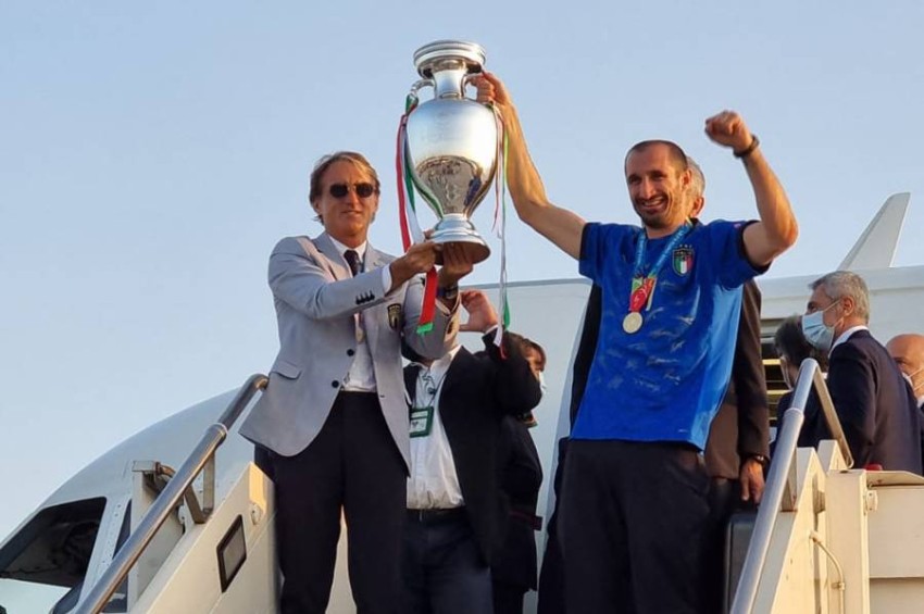 بداية من 2023 أديداس ترعى المنتخب الإيطالي