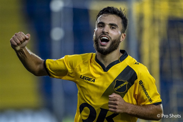 الجيش الملكي يتعاقد مع منير العلوشي