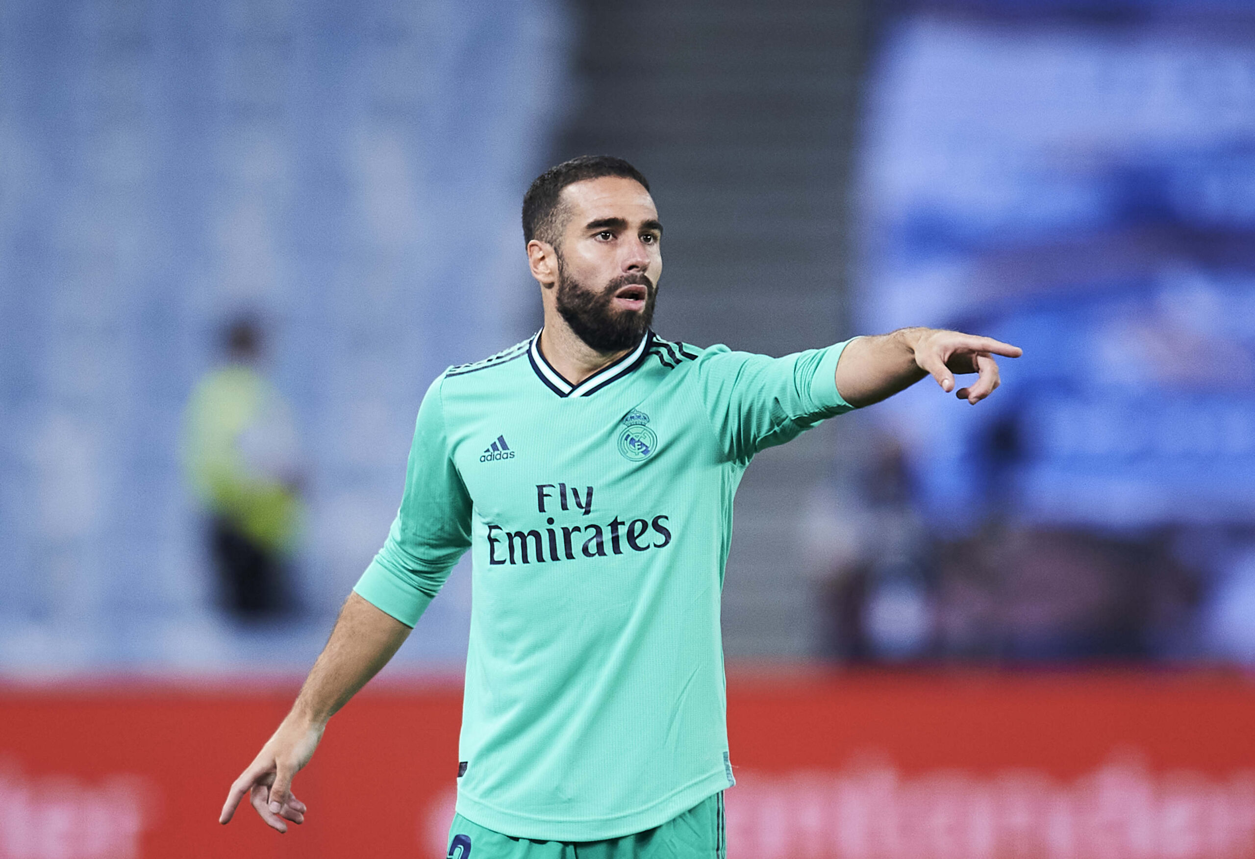 كارفخال يغيب عن ريال مدريد لمدة شهر للإصابة