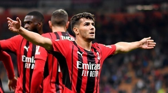 الدوري الإيطالي: ميلان يزاحم إنتر على الصدارة