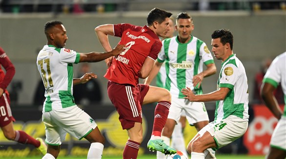 الدوري الألماني: بايرن ميونخ يفوز على فيورث بثلاثية