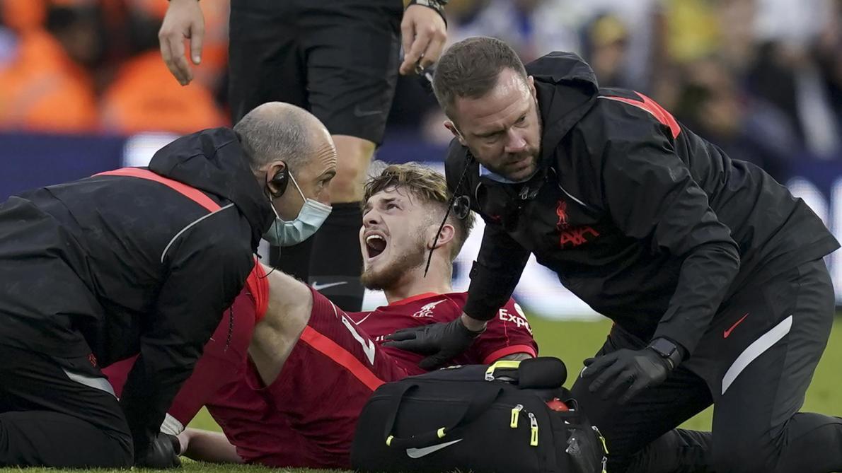 خضوع إليوت لاعب ليفربول لجراحة في الكاحل