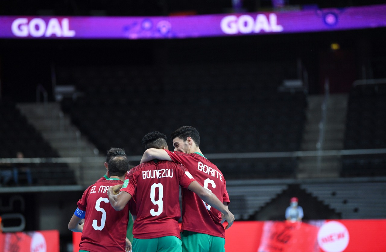بالفيديو..تصريحات لاعبي المنتخب الوطني لكرة القدم داخل القاعة بعد الفوز على منتخب جزر سليمان