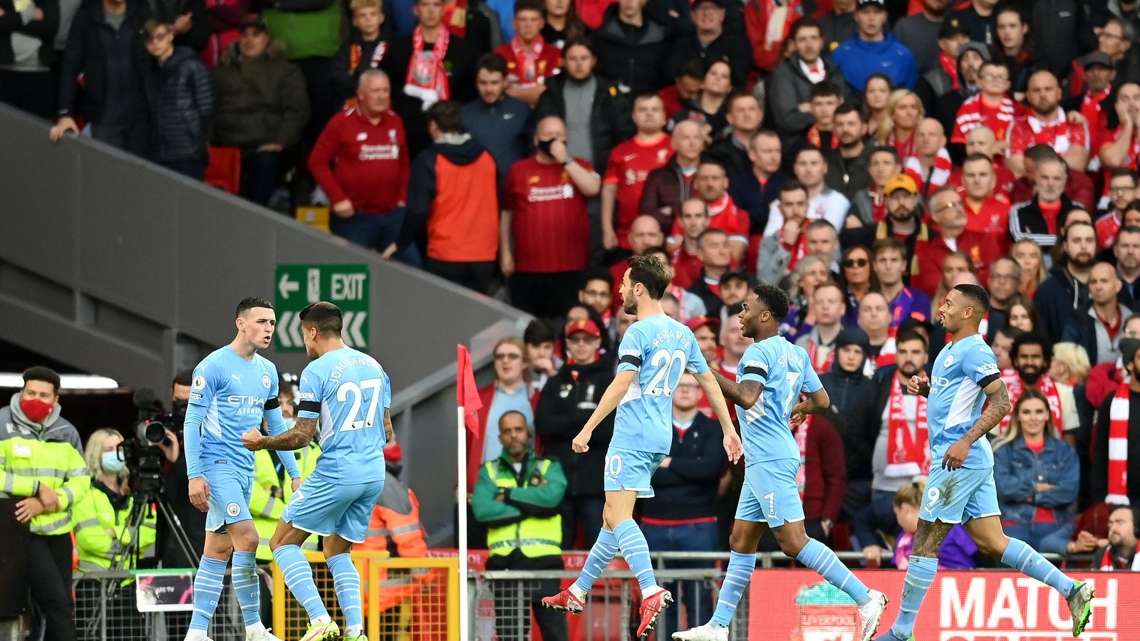 الدوري الإنجليزي: التعادل الإيجابي 2-2 يحسم لقاء القمة بين ليفربول ومانشستر سيتي