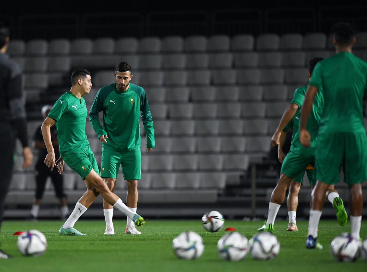 المنتخب الوطني المغربي الرديف يخوض آخر حصة تدريبية قبل لقاء فلسطين في كأس العرب “فيفا”