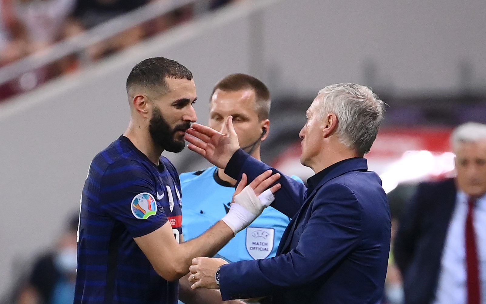 بنزيمة لن يُستبعد من المنتخب الفرنسي حال إدانته