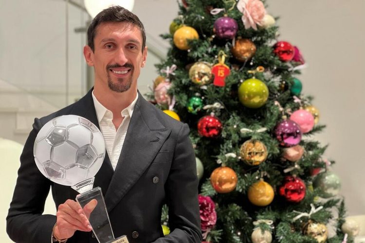 سافيتش أفضل لاعب في مونتينيغرو 2021