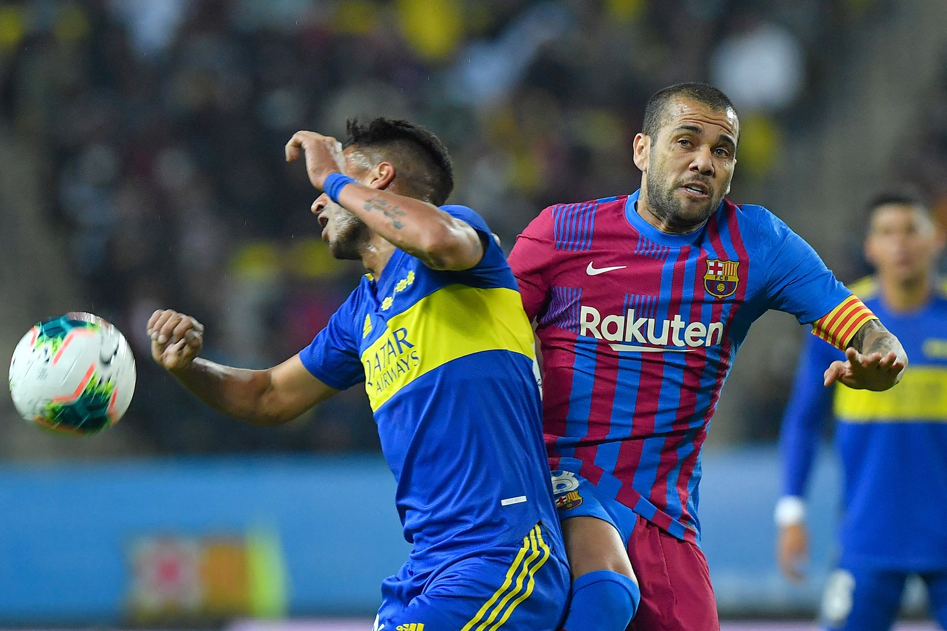 برشلونة يعلن إصابة لانغليه وداني ألفيش بفيروس “كوفيد-19”
