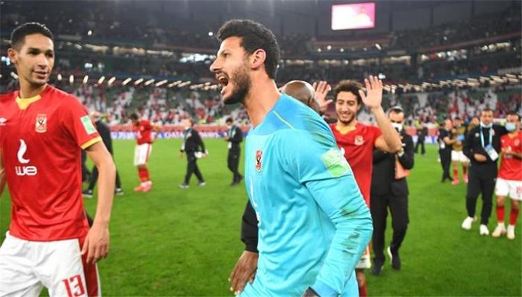 كأس السوبر الافريقي..الشناوي: بانون هو الذي ساعدني في تصدي ضربة ترجيح الأخيرة للرجاء الرياضي