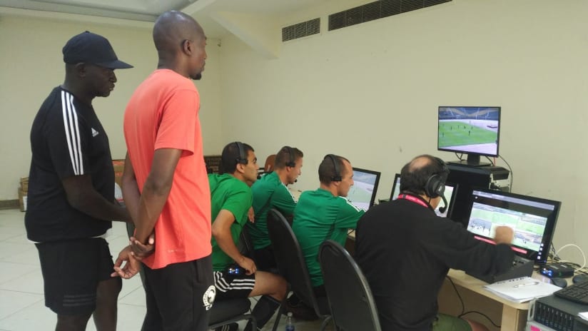 “كاف” يطبق “الفار” في جميع مباريات أمم إفريقيا