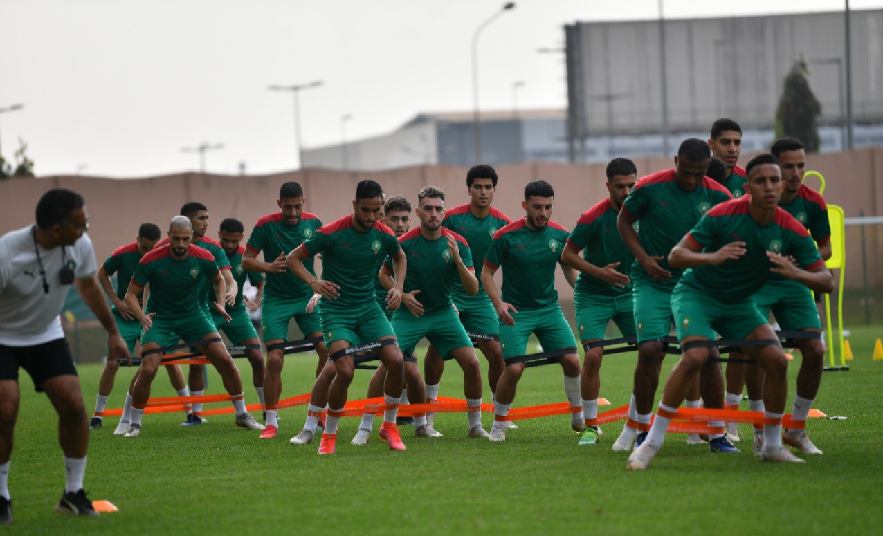 رحيمي وبنشرقي والشيبي بدائل متوقعة بالمنتخب المغربي ضد الغابون