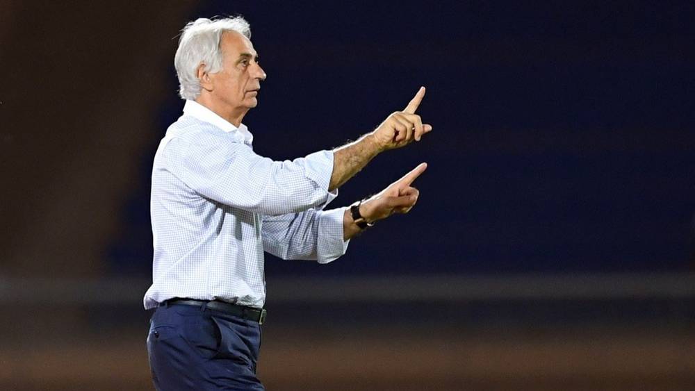 وحيد خليلوزيتش: “الهدف يبقى كما هو تحقيق الفوز على الغابون”