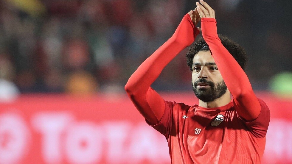 قبل ساعات من الإعلان عن الفائز بجائزة أفضل لاعب في العالم .. هذا ماقاله صلاح