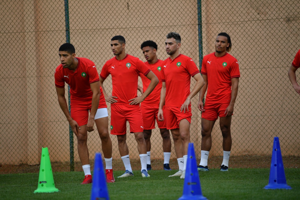 بالفيديو..المنتخب الوطني الاول يواصل استعدادته لنهائيات كأس افريقيا للأمم