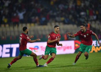 كأس إفريقيا: المنتخب الوطني يتعادل مع نظيره الغابوني ويحسم صدارة المجموعة 3