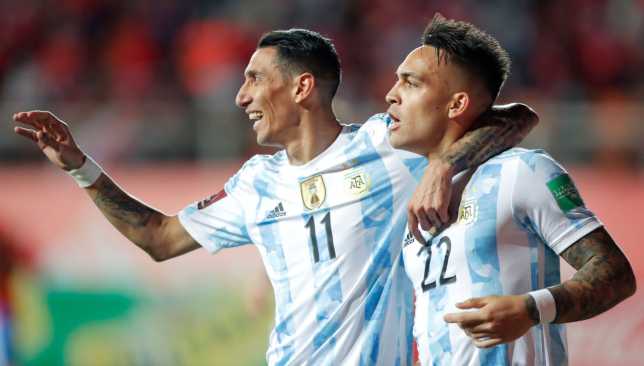 الأرجنتين تفوز على تشيلي وأوروغواي على بارغواي في تصفيات أمريكا الجنوبية للمونديال