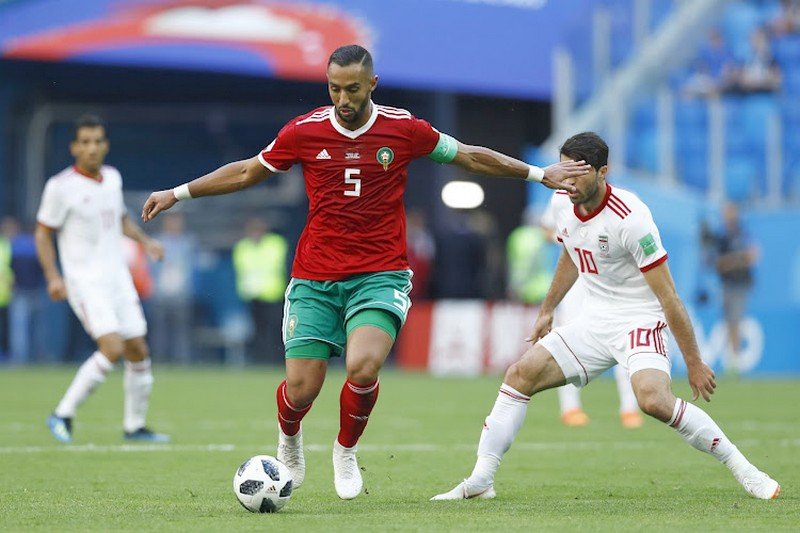 بنعطية: كنت ساخطا كلما طلب مني إقناع لاعب باللعب مع الأسود