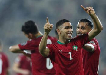 المغربي أشرف حكيمي أبرز نجوم العرب في سماء إفريقيا