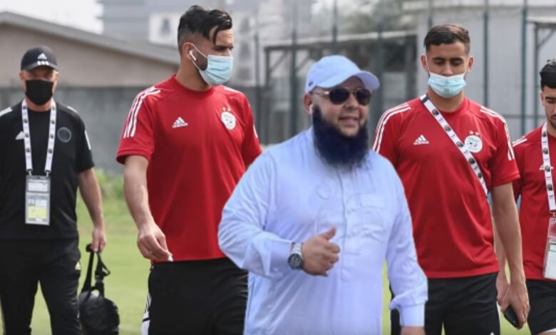 راقي جزائري يصل للكاميرون لرقية لاعبي محاربي الصحراء قبل مواجهة كوت يفوار  