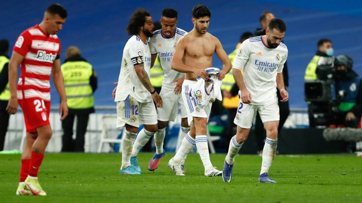 ريال مدريد يفوز على غرناطة ويعزز صدارته لليغا