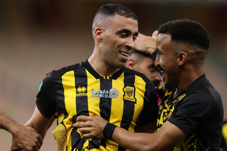 الإتحاد السعودي يعاقب عبدالرزاق حمدالله