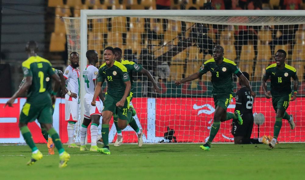 السنغال تبلغ نهائي كأس أمم إفريقيا على حساب بوركينا فاسو