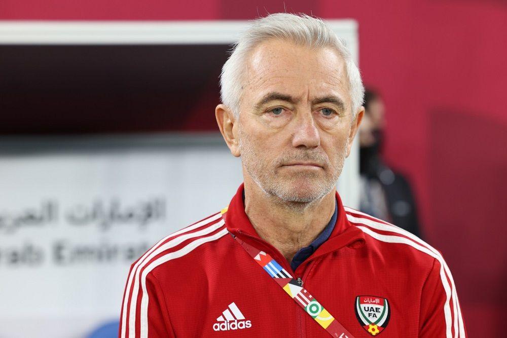 رسمياً.. إقالة فان مارفيك من تدريب المنتخب الإماراتي