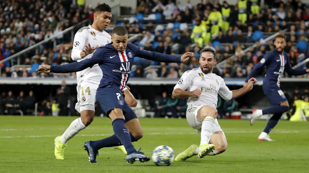 التشكيلتان الرسميتان لريال مدريد وباريس سان جيرمان