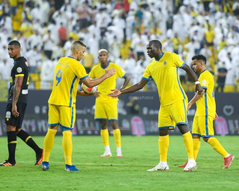 بديل عبدالرزاق حمد الله في النصر السعودي يثير اهتمام عمالقة الدوري الإنجليزي