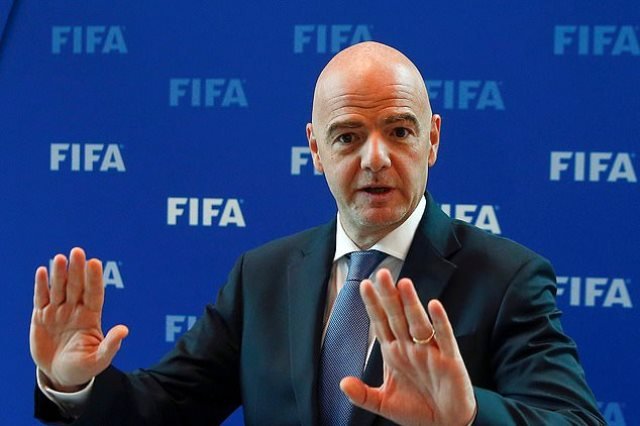 “فيفا” و”يويفا” يستبعدان روسيا وأنديتها من المسابقات الدولية