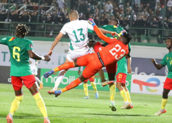 منتخب الكاميرون يخطف تذكرة التأهل إلى كأس العالم بفوز قاتل على الجزائر