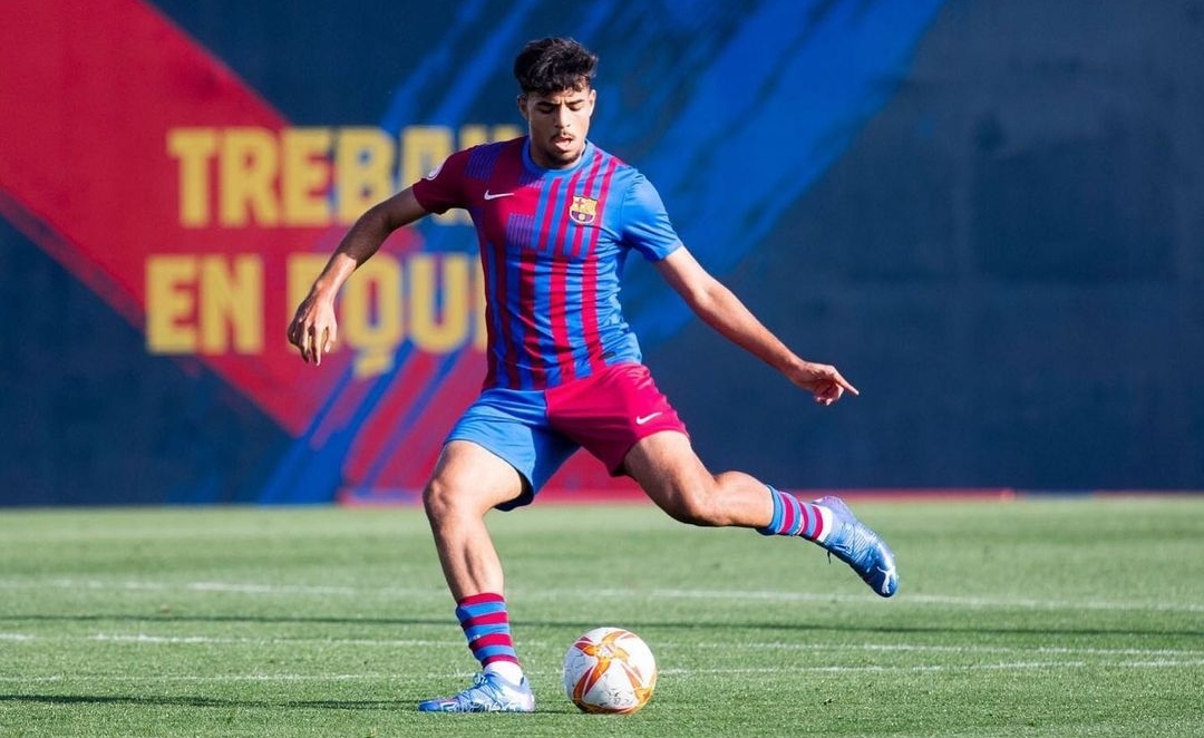 3 لاعبين مغاربة في تدريبات برشلونة الإسباني