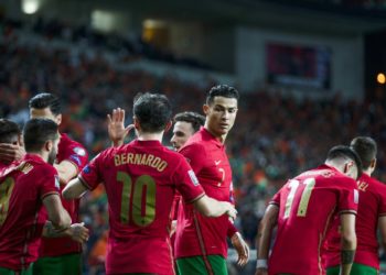 البرتغال وبولندا يتأهلان لكأس العالم 2022