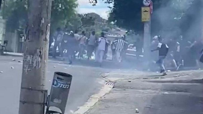 قتيل في مشاجرة بين مشجعي كرة قدم في البرازيل