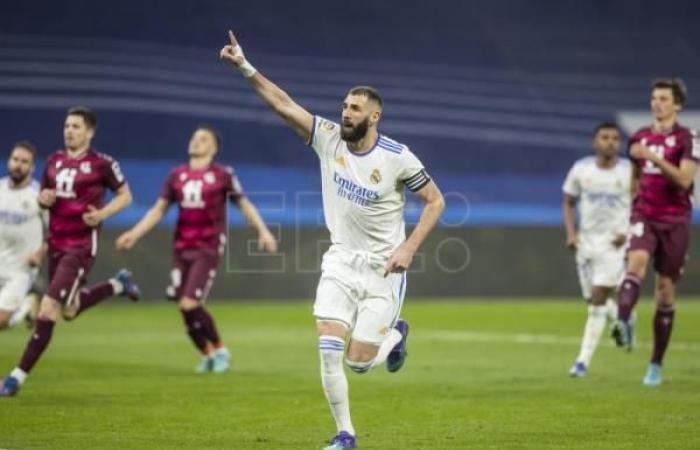 رفض طلب ريال مدريد وبرشلونة بإيقاف صفقة “الليغا” مع “استثمار”