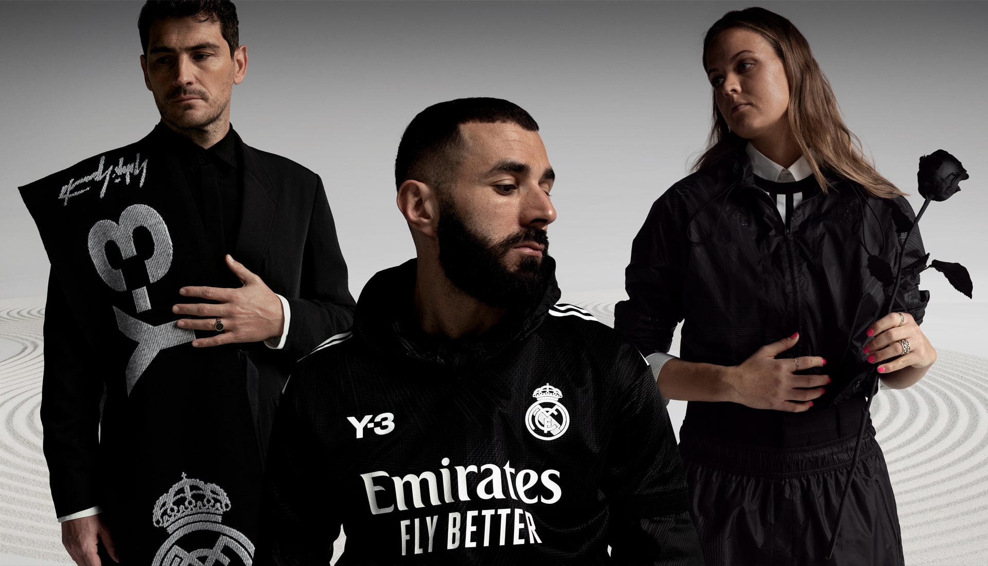 ريال مدريد يواجه برشلونة بقميص أسود