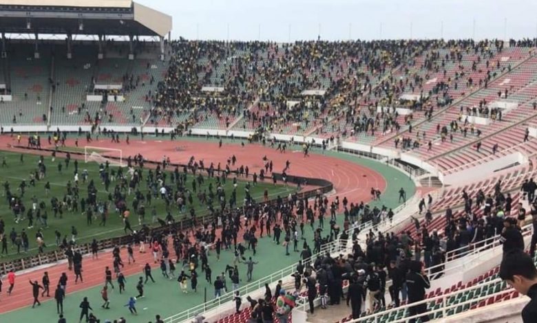 أحداث شغب خطيرة وعنف من الجماهير العسكريةوالماصوية