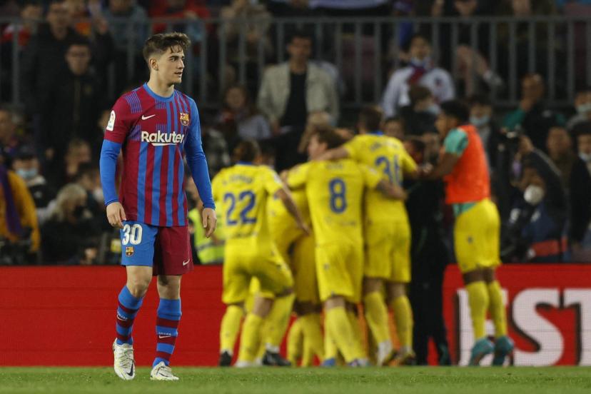 رياضةبرشلونة يخسر من قادش ويُقرب ريال مدريد من الدوري الإسباني