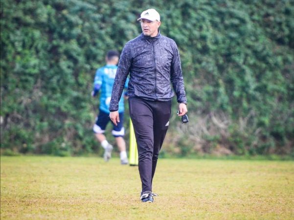 إقالة عبد الكريم جيناني من تدريب سريع وادي زم