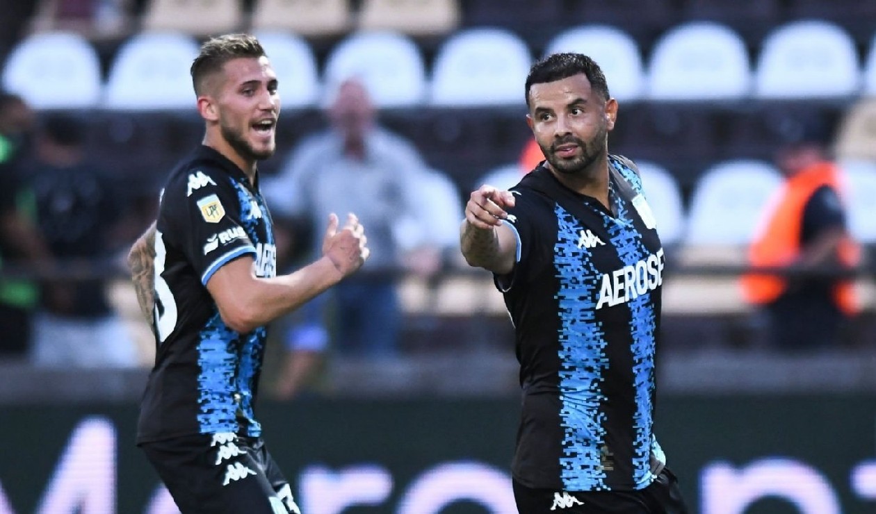 راسينغ وإستوديانتس يتربعان على عرش الدوري الأرجنتيني