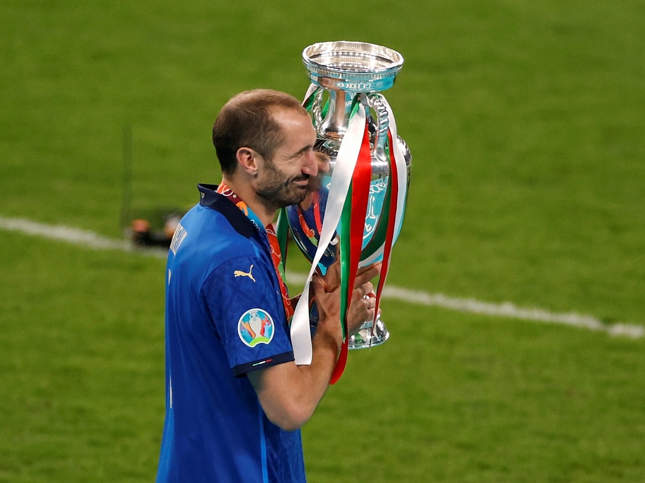 كيليني مدافع إيطاليا يعتزل دولياً بعد مواجهة الأرجنتين