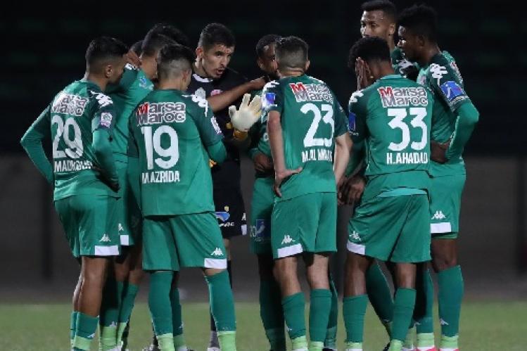 الجماهير الرجاوية تهاجم فوزي لقجع