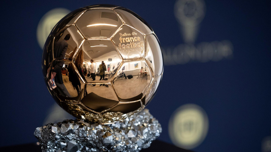 إقامة حفل الكرة الذهبية لأفضل لاعب في العالم 17 أكتوبر