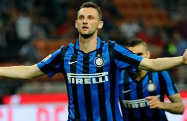 بروزوفيتش أفضل لاعبي الدوري الإيطالي في أبريل