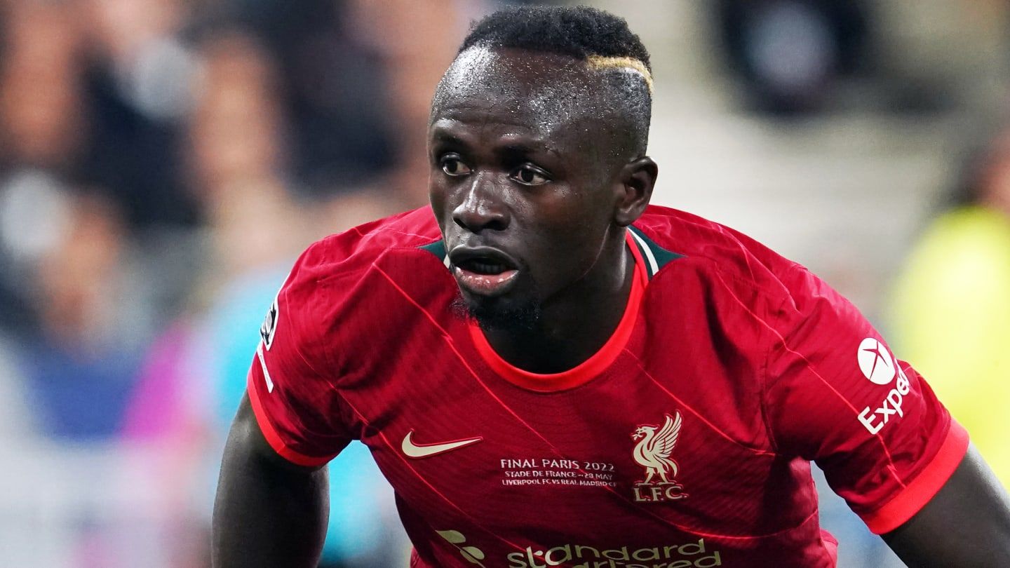 ليفربول يرفض أول عرض من بايرن لضم ماني