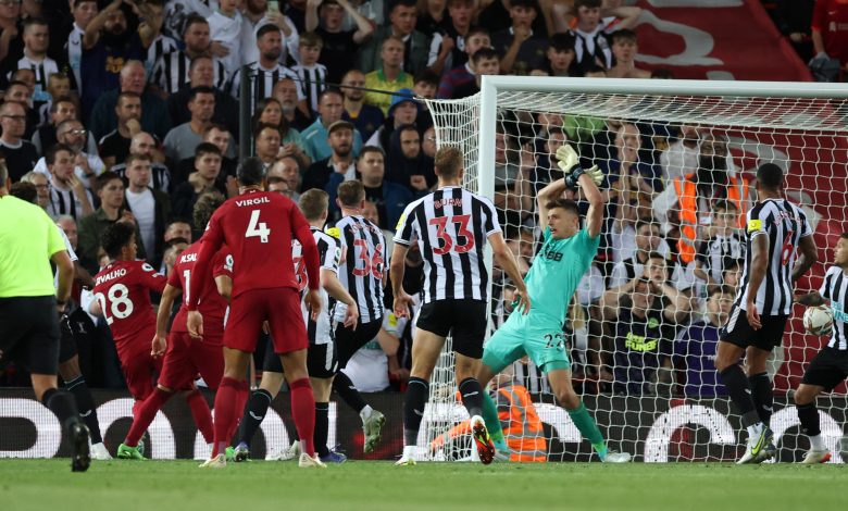 كارفاليو يقود ليفربول لفوز قاتل على نيوكاسل
