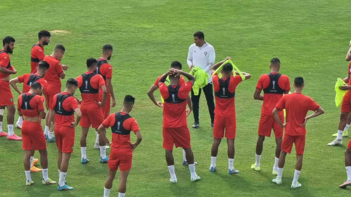 المنتخب الوطني للاعبين المحليين يتعادل مع قطر