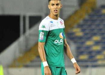 الوردي يصل القاهرة للتوقيع مع الزمالك